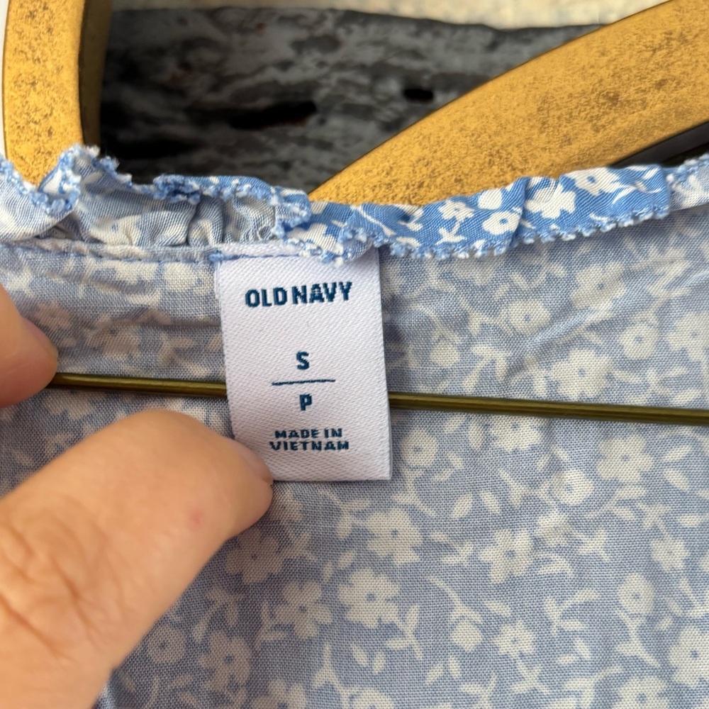 Old Navy Blue Floral Midi Dress - Picture 6 of 6